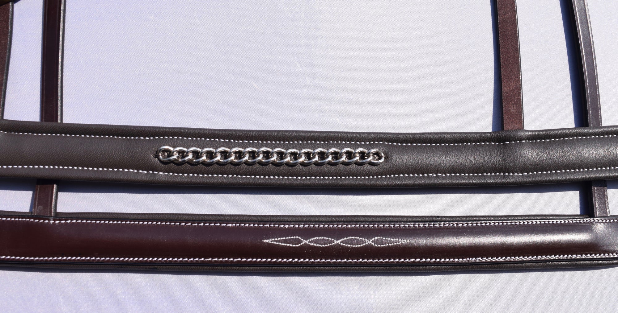 Red Barn Square Raised Chain Noseband