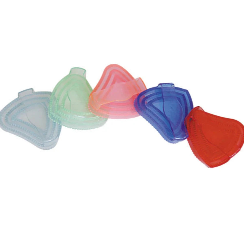 TuffRider Heart Curry Comb