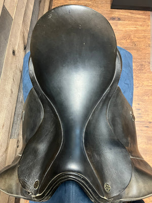 GENTLY USED Trilogy Debbie McDonald Dressage Saddle - 18" Medium Wide