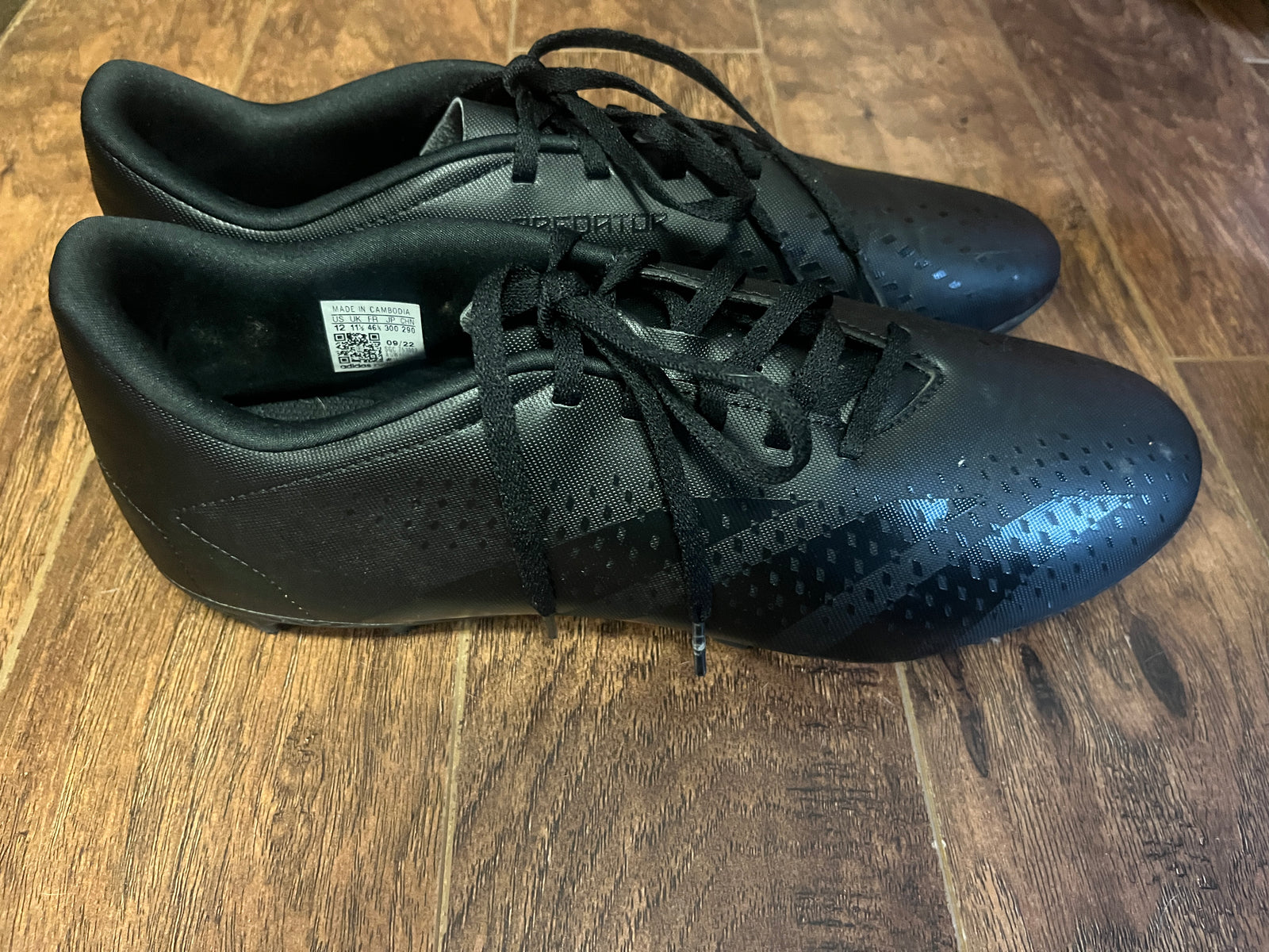 Adidas Accuracy 4 Firm Ground Cleat - Black Mens 12 / Ladies 13 - GENTLY USED