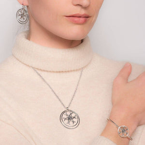 Signature Medallion Horseshoe Bracelet - Silver