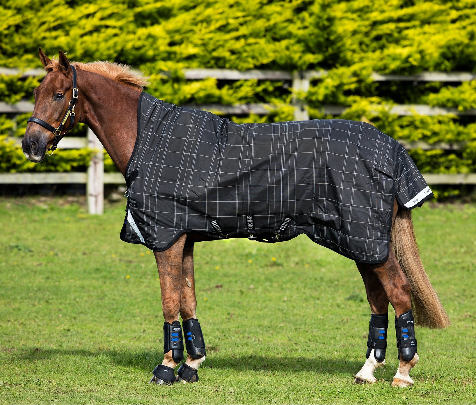 Horseware Rhino Wug Vari-Layer Turnout - Medium 250g