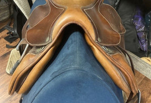 GENTLY USED- Antares Jump Saddle Brown 17.5in