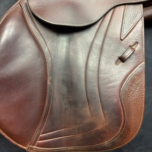 2015 CWD SE02 16.5" 1L Close Contact / Jump Saddle - GENTLY USED