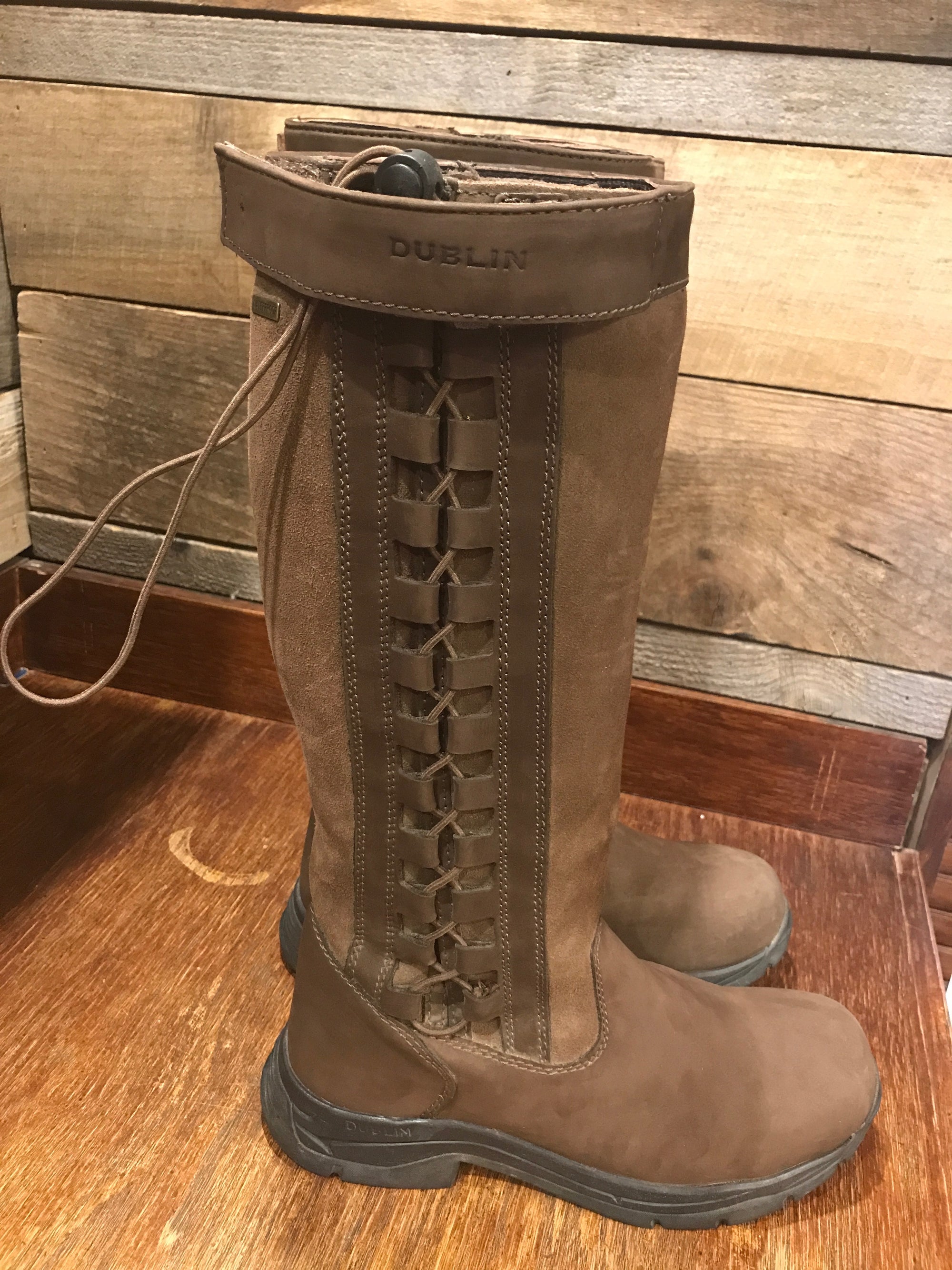 GENTLY USED Dublin Pinnacle Boots III - Chocolate Ladies 10