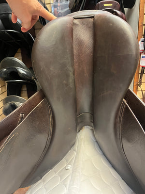 GENTLY USED Pessoa GenX-2 Close Contact / Jump Saddle with XCH - 17.5 Regular Flap