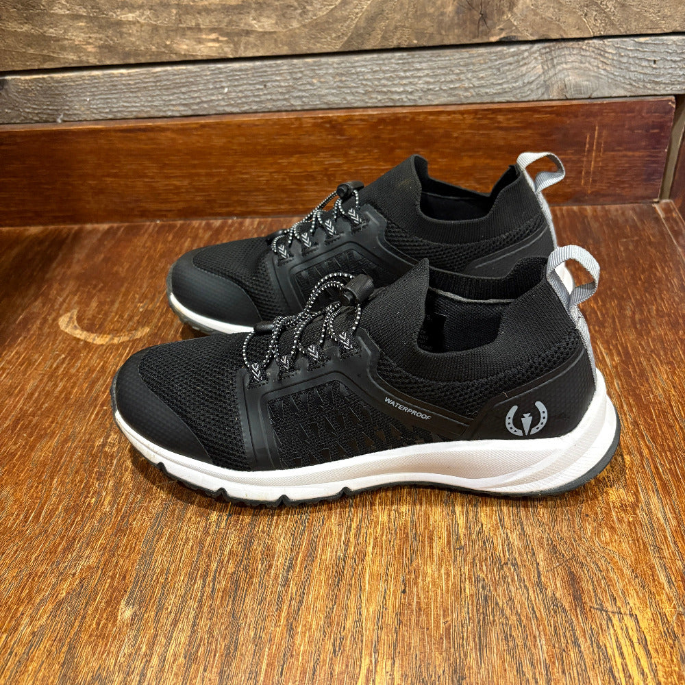 GENTLY USED Kerrits Groundwork Waterproof Sneaker-Size 9.5