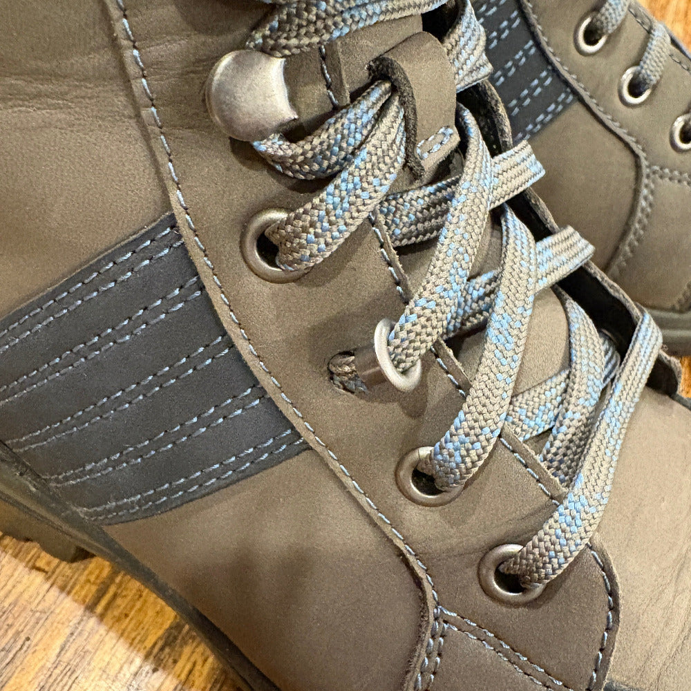 GENTLY USED- Kerrits Trail Blazer Waterproof Lace Up Barn Boot-Size 8