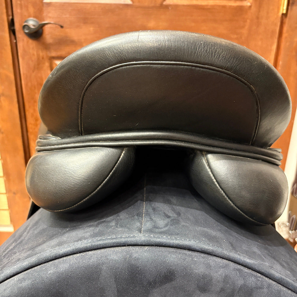 GENTLY USED- Frank Baines Dressage Saddle- Aires De Haute 18.5" Medium