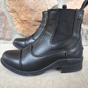 GENTLY USED-Ovation Quantum Ladies Zip Paddock