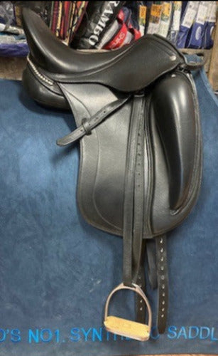 GENTLY USED- Schleese Obrigado Dressage Saddle with Swarovski Crystals Black 16.5in XWIDE GULLET