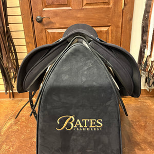 TEST RIDE/DEMO-Wintec Pro Wide Dressage Saddle with HART, Black 16.5" seat