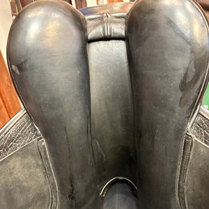 GENTLY USED  County Perfection Dressage Saddle - 17" Medium Tree