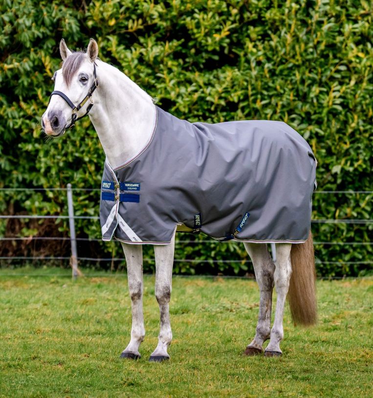 Horseware Amigo Bravo 12 Original Lite Turnout 100g CLOSEOUT