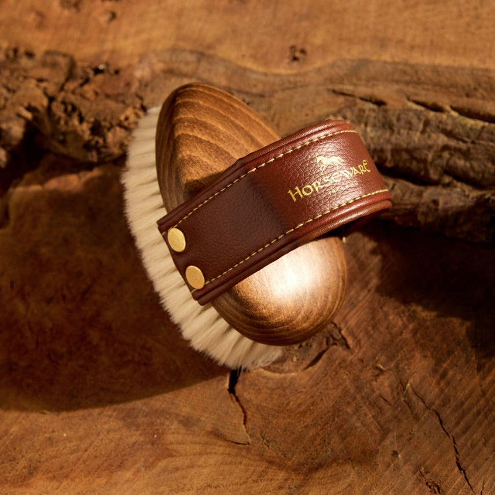 Horseware Signature Face Brush