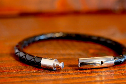 Round Push Bracelet: Women