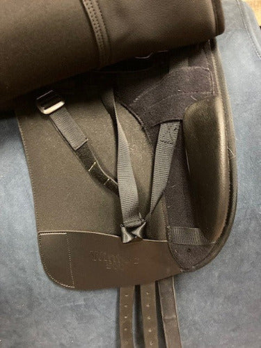 Wintec 500 Dressage Saddle with optional HART 17" TEST RIDE/DEMO
