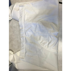 GENTLY USED-Ovation Celebrity Slim Euro Seat Front Zip Knee Patch Ladies Breeches - White 40R -