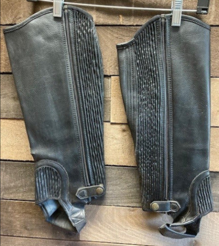 GENTLY USED- Ovation Ladies EquiStretch II Half Chaps