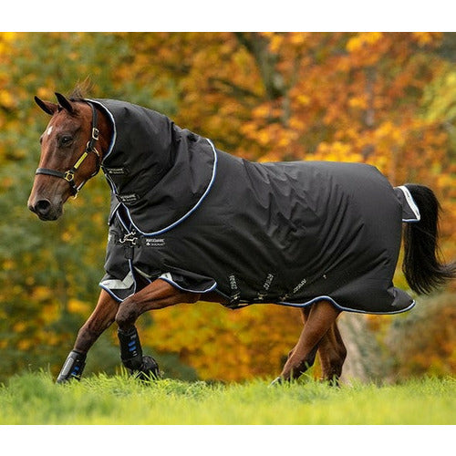Horseware Amigo Bravo12 Plus Turnout Medium 250g V-Front Closure CLOSEOUT