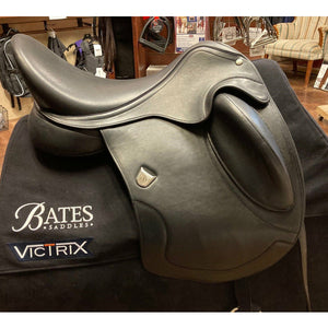 TEST RIDE/DEMO Bates Artiste Dressage Saddle 17-17.5in Black