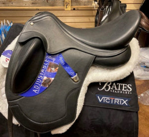 TEST RIDE/DEMO- Bates Artiste Dressage Saddle BLACK 17.5-18"