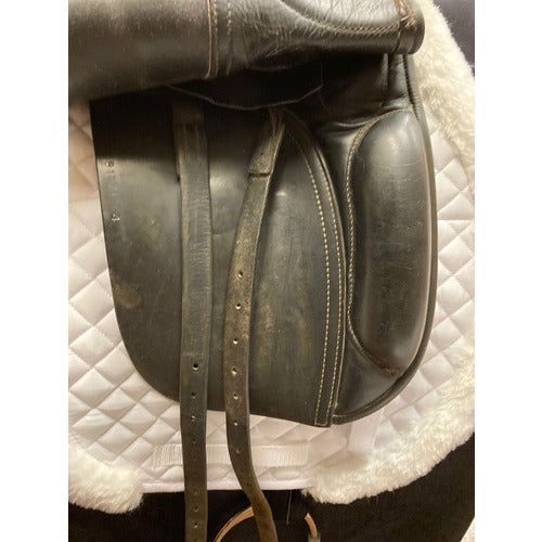 GENTLY USED- County Competitor Dressage Saddle 17in Black