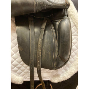 GENTLY USED- County Competitor Dressage Saddle 17in Black